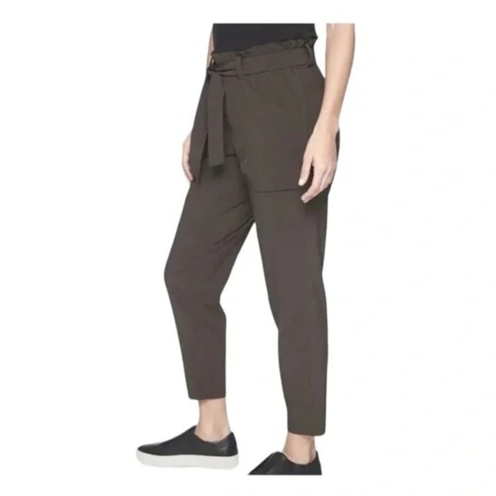 Athleta Skyline Paper Bag Waist Belted Pants Athleisure Pockets Size 8  (29x28)